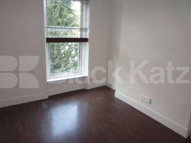 			NEW INSTRUCTION, 2 Bedroom, 1 bath, 1 reception Flat			 Fernhead Road, QUEENS PARK / MAIDA VALE